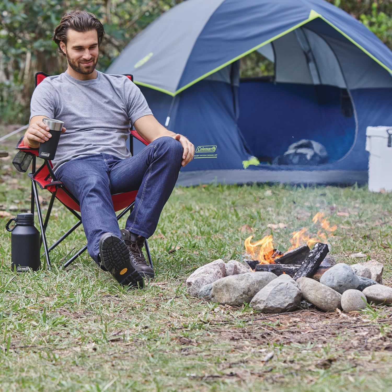 Coleman Sundome Camping Tent with Rainfly, 2/3/4/6 Person Tent Sets Up in 10 Mins, Weatherproof Shelter for Camping, Festivals, Backyard, Sleepovers, & More